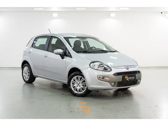 FIAT PUNTO 1.6 ESSENCE 16V FLEX 4P MANUAL FIAT PUNTO 1.6 ESSENCE 16V FLEX 4P MANUAL